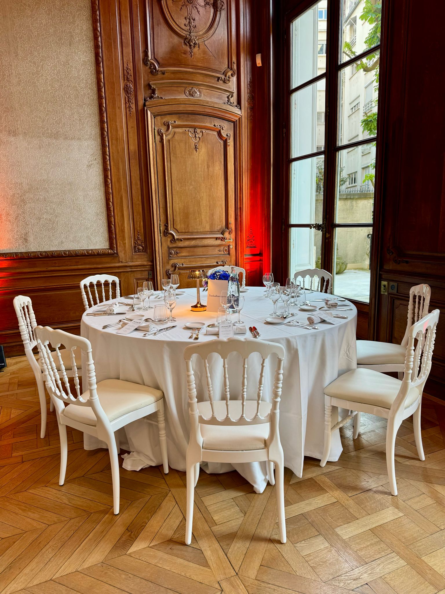 repas assis au musée Guimet