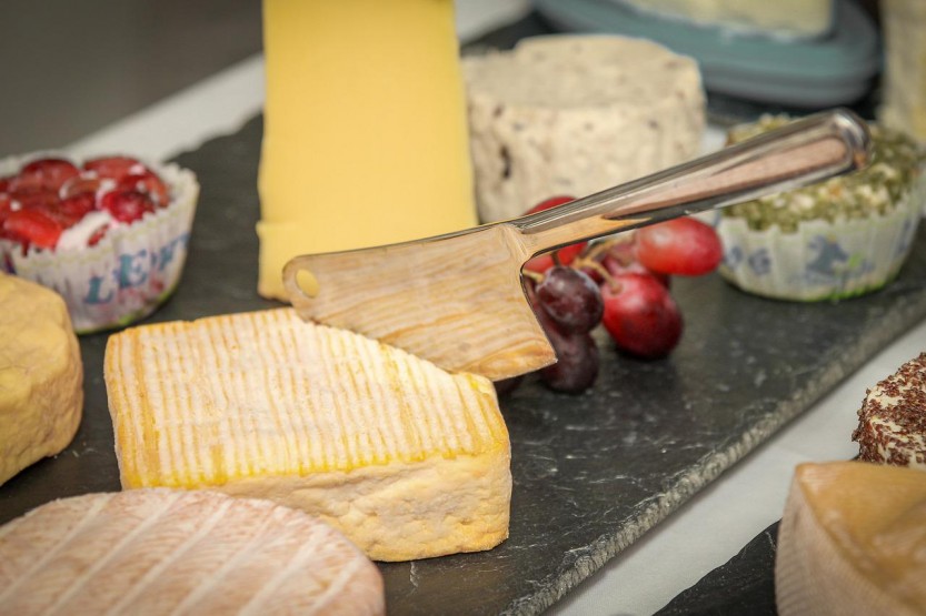 Comment réaliser un bar à fromage original ?